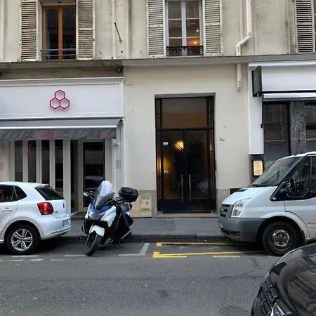 Apartment Jean Mermoz